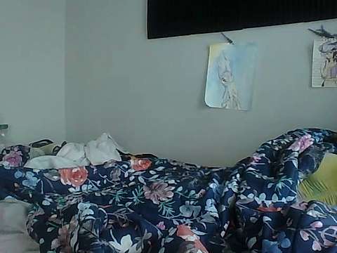 kaybootyliscious98 nude on cam for live sex chat
