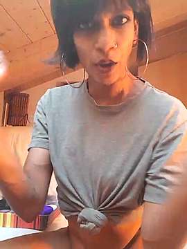 Ladysweetdarkness nude on cam for live sex chat