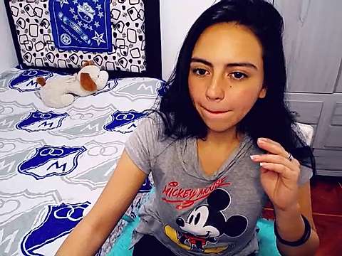 lika_litllee nude on cam for live sex chat