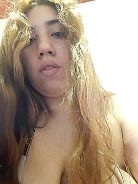 lilipink69 nude on cam for live sex chat