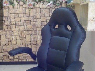 Lina-Cutee naked on Live Cam Sex Chat