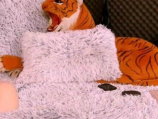 loladelices naked on Live Cam Sex Chat