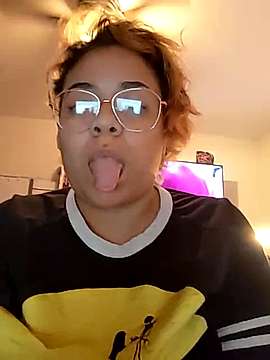 lovelyspice9 nude on cam for live sex chat