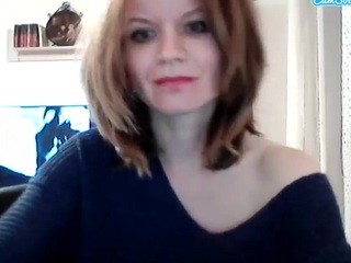 MilfMilennia naked on Live Cam Sex Chat