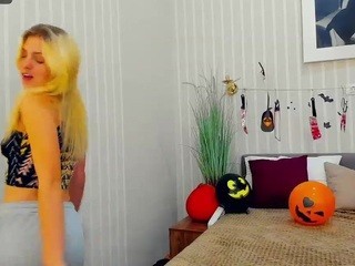 MiraGrace naked on Live Cam Sex Chat