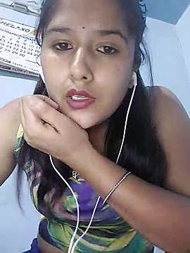 Misshappiness nude on cam for live sex chat