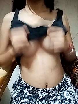 Mitto-11 nude on cam for live sex chat