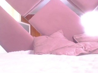 Molly-fit naked on Live Cam Sex Chat