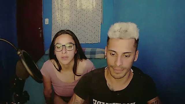 Moroshitaa nude on cam for live sex chat