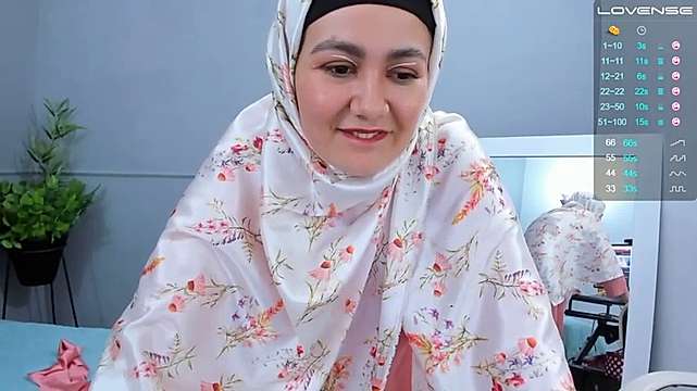 osiris_ra_ nude on cam for live sex chat
