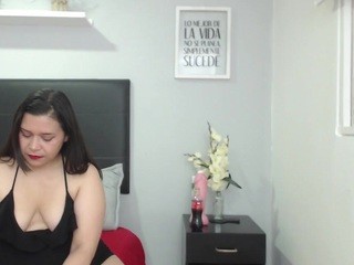 paulamilf naked on Live Cam Sex Chat