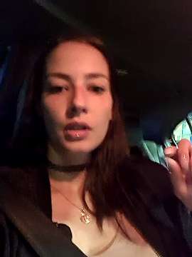 Perle255 nude on cam for live sex chat