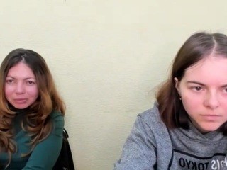 QueenKiss naked on Live Cam Sex Chat