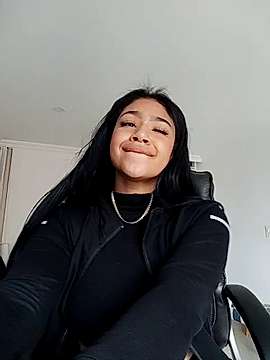 sasha_liciosa nude on cam for live sex chat