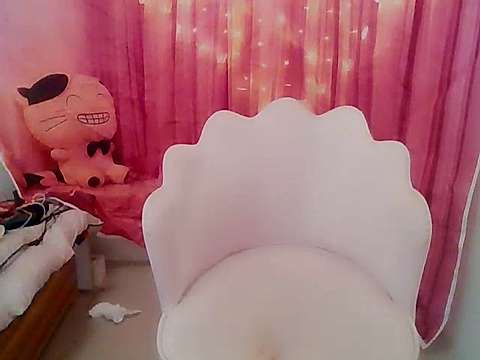 sheri12q nude on cam for live sex chat