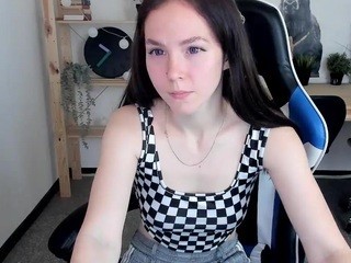 showroom naked on Live Cam Sex Chat