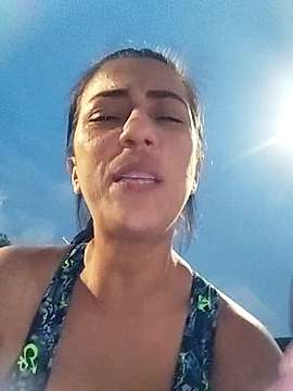 SweetsAndTastyy nude on cam for live sex chat