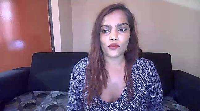 Sweetseductionz nude on cam for live sex chat
