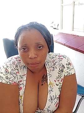 TangyYummyAss nude on cam for live sex chat