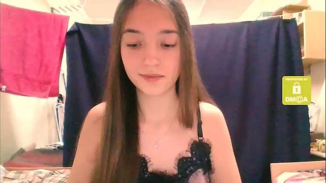 Abbi_J nude on cam for live sex chat