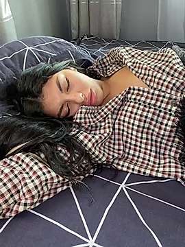 Aileen_Brina nude on cam for live sex chat