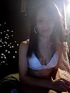 Alina0321 nude on cam for live sex chat