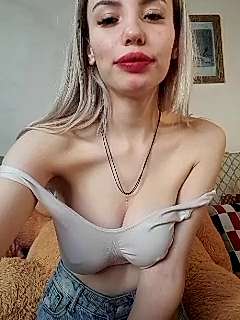 Angel__Daimonn nude on cam for live sex chat