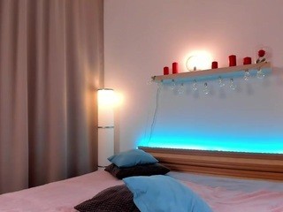 Annmeeow naked on Live Cam Sex Chat