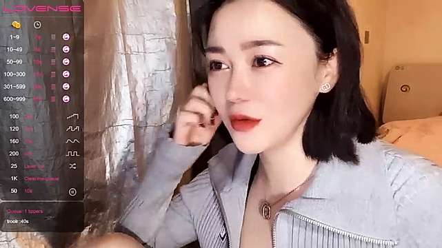 CNYU nude on cam for live sex chat