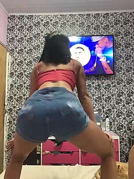 Danadaraissa23 nude on cam for live sex chat