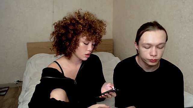DevinAndGia nude on cam for live sex chat
