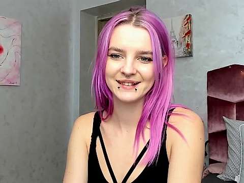 EmilyShyy nude on cam for live sex chat