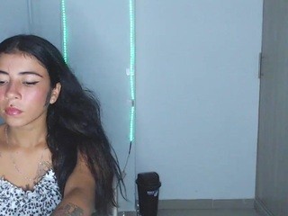 ?, ??????????? naked on Live Cam Sex Chat