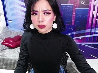 ?, ?Luna naked on Live Cam Sex Chat