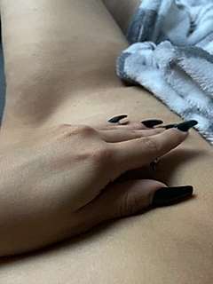 Feistyybabyy nude on cam for live sex chat