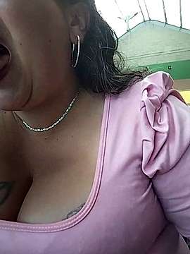 Jessica-A nude on cam for live sex chat
