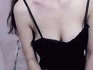 JujubeKiss nude on cam for live sex chat