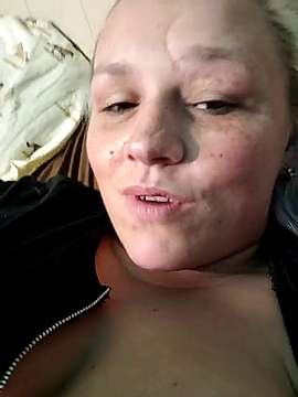 Kdavis77 nude on cam for live sex chat