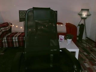 KittiMeow naked on Live Cam Sex Chat