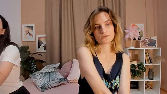 LucilleJean nude on cam for live sex chat