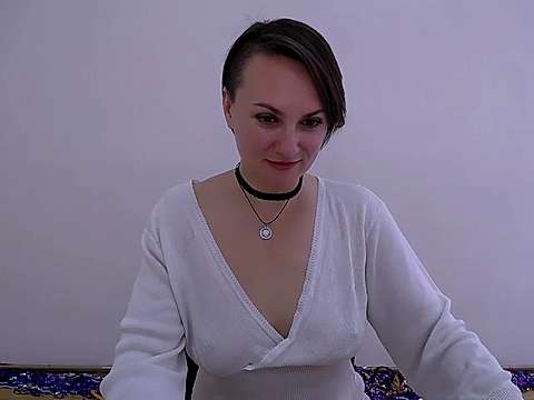 MilaMinsis nude on cam for live sex chat