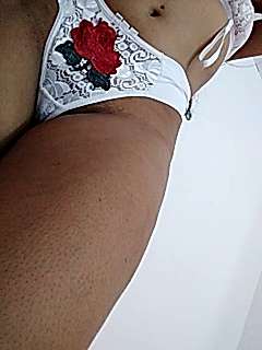 mooanaa nude on cam for live sex chat