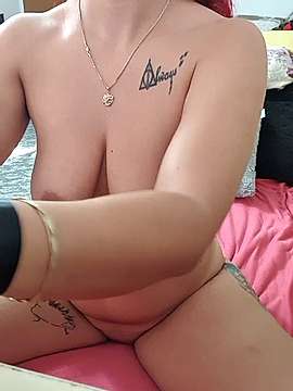 NinaMoon666 nude on cam for live sex chat
