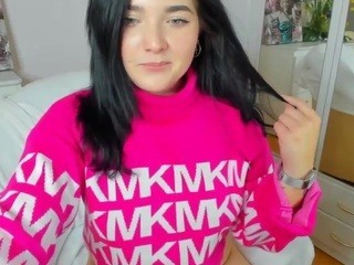 PrettyXTinna naked on Live Cam Sex Chat