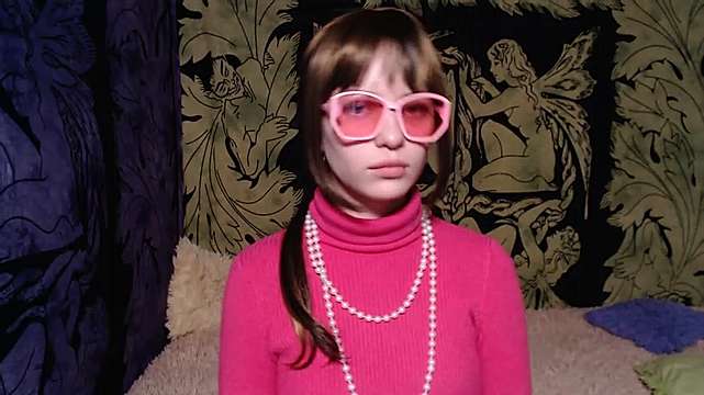 RitaVirgin nude on cam for live sex chat