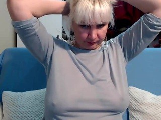 sallyannpeach naked on Live Cam Sex Chat