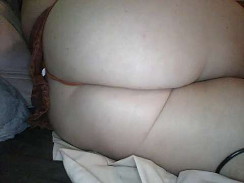 Snazzyteez nude on cam for live sex chat
