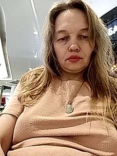 Suzanne_me nude on cam for live sex chat