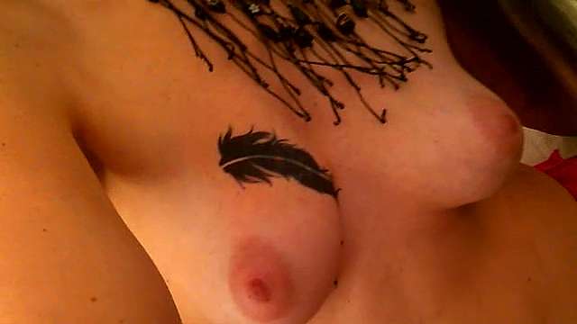 swtct nude on cam for live sex chat