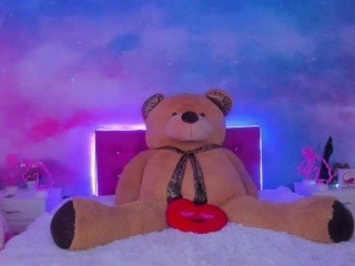 Tara-Ford naked on Live Cam Sex Chat
